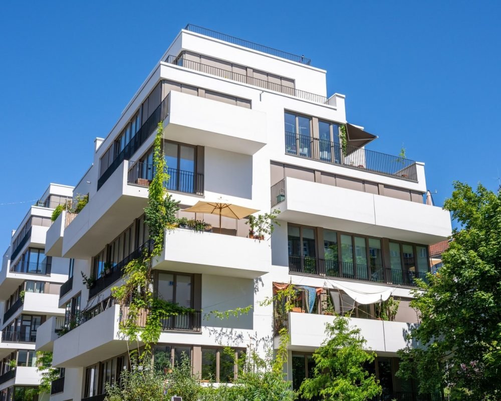 white-upscale-apartment-building.jpg white-upscale-apartment-building.jpg